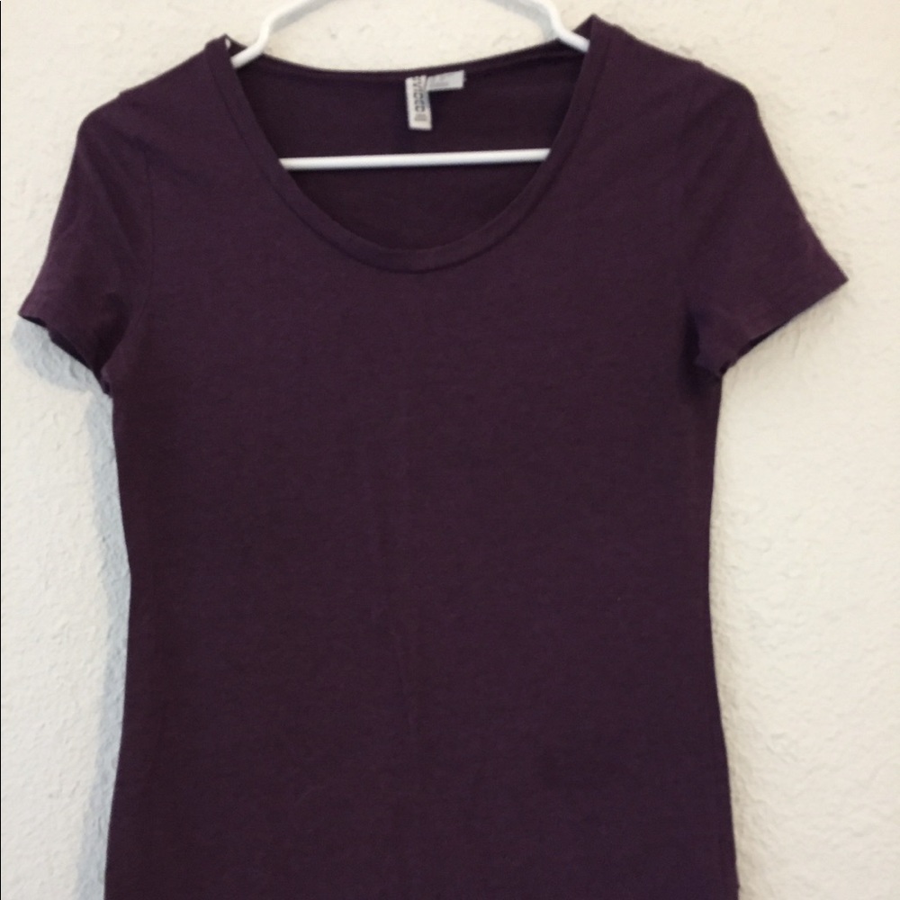 purple basic tee